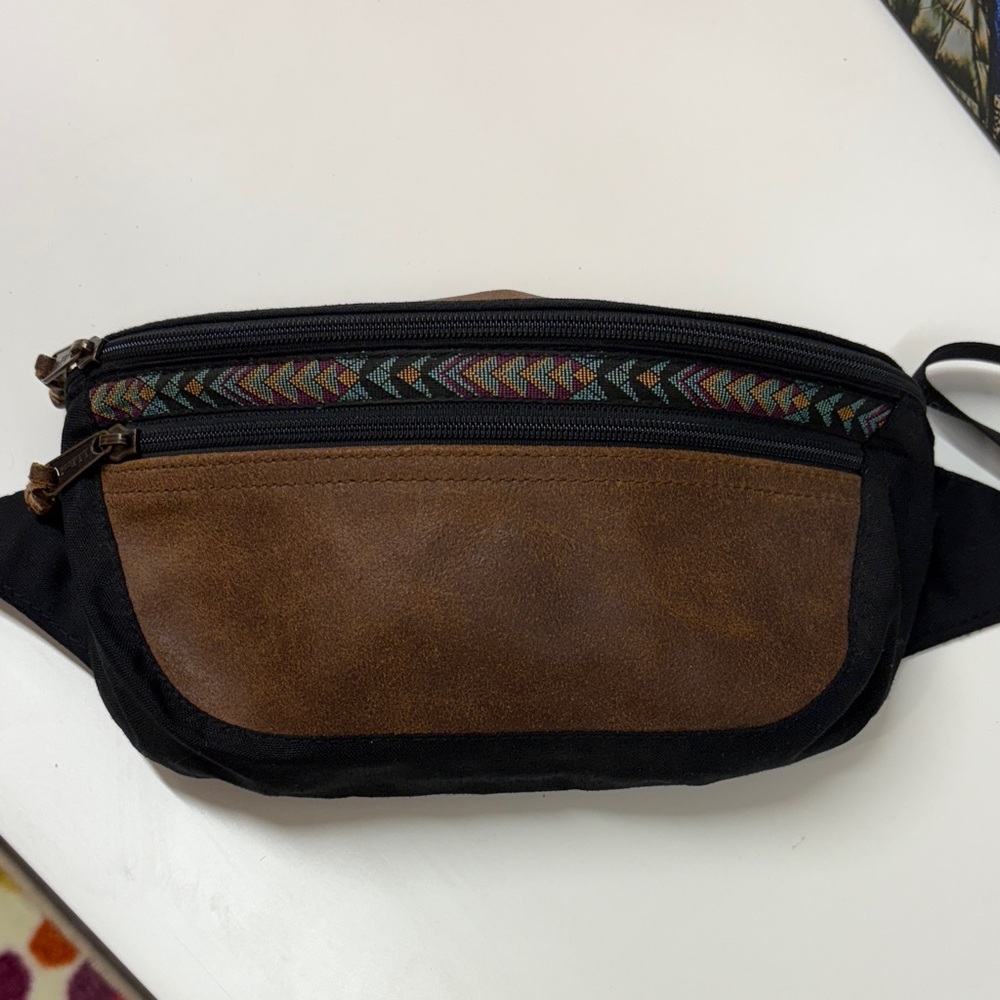 L.L. Bean Black and Brown Waist Bag